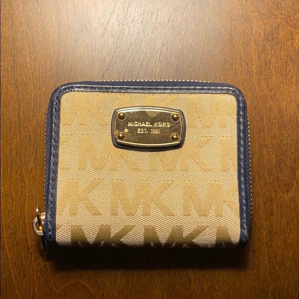 Michael Kors Small Wallet